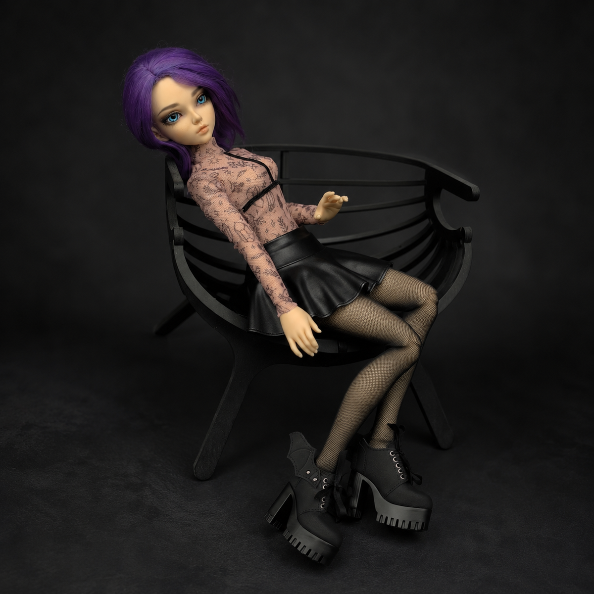 Leather Bat-Wing Boots for MiniFee