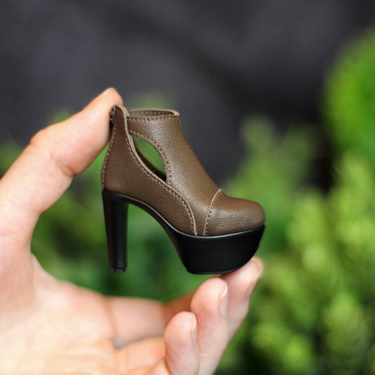 Brown High-Heeled Boots with Side Cutouts for MiniFee