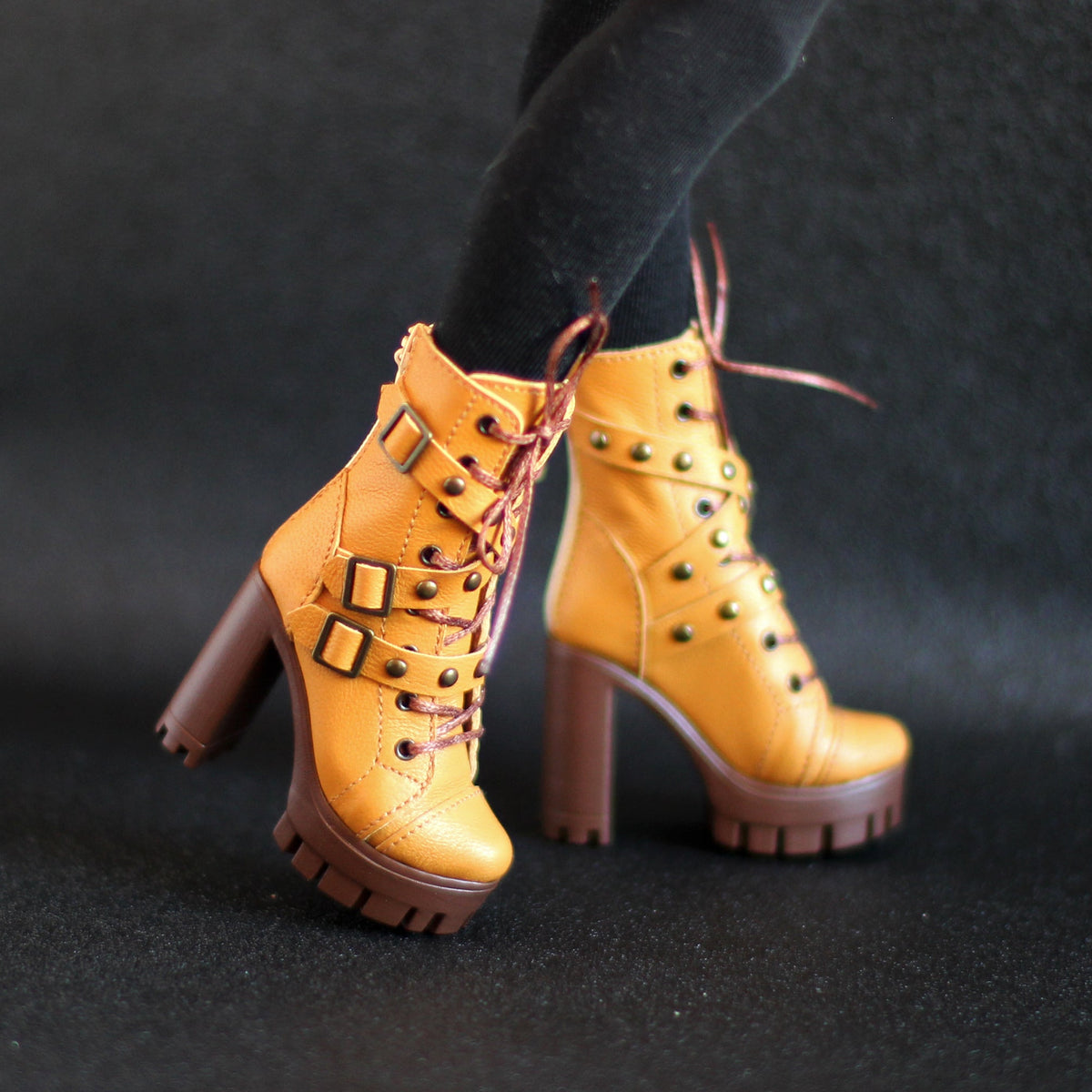 High-Heeled Boots with Straps and Spikes for MiniFee and Narae