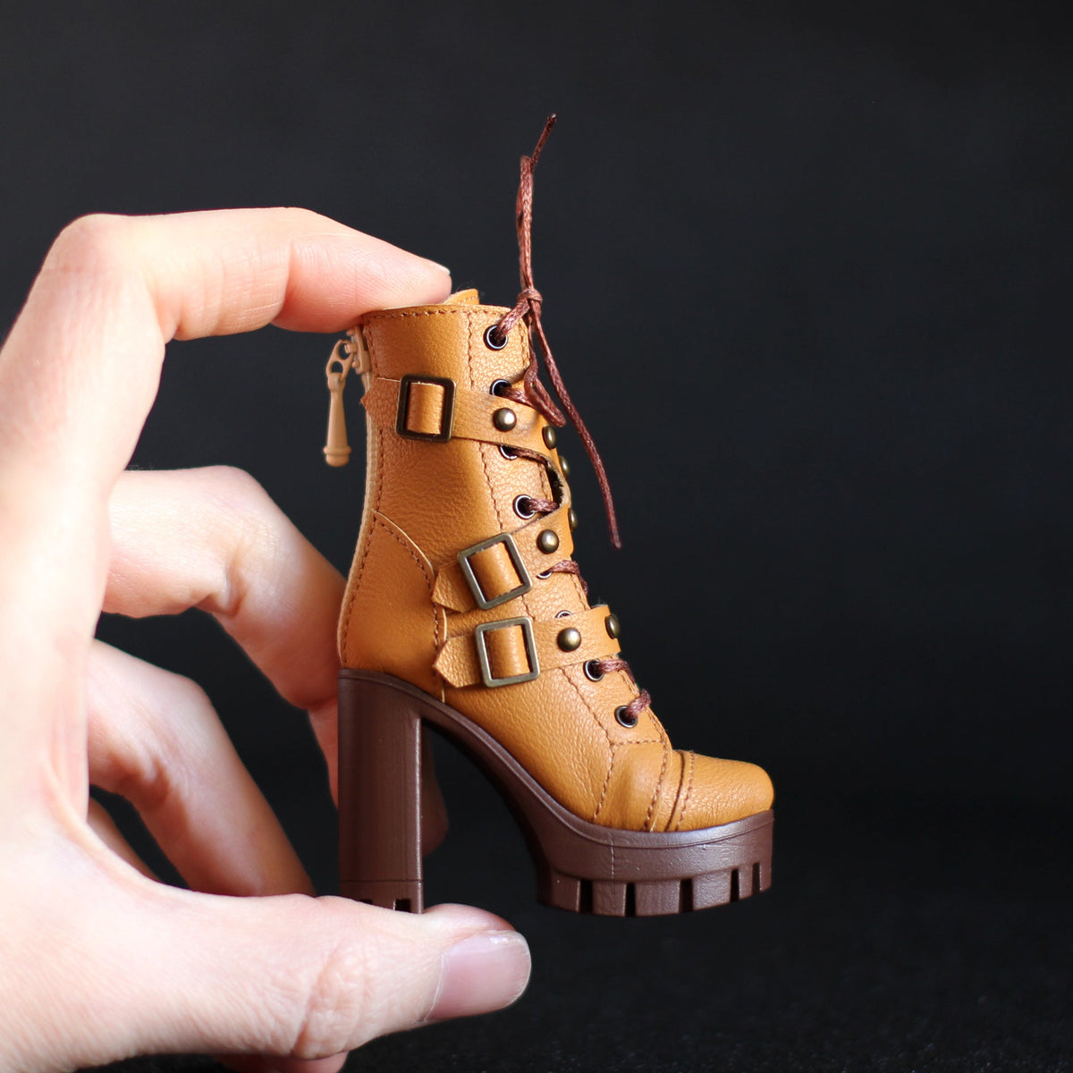High-Heeled Boots with Straps and Spikes for MiniFee and Narae