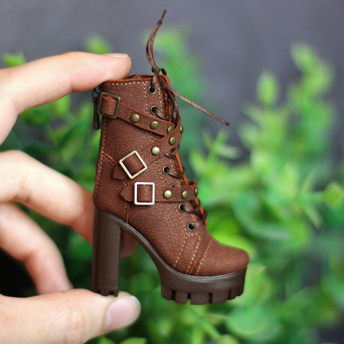 High-Heeled Boots with Straps and Spikes for MiniFee and Narae