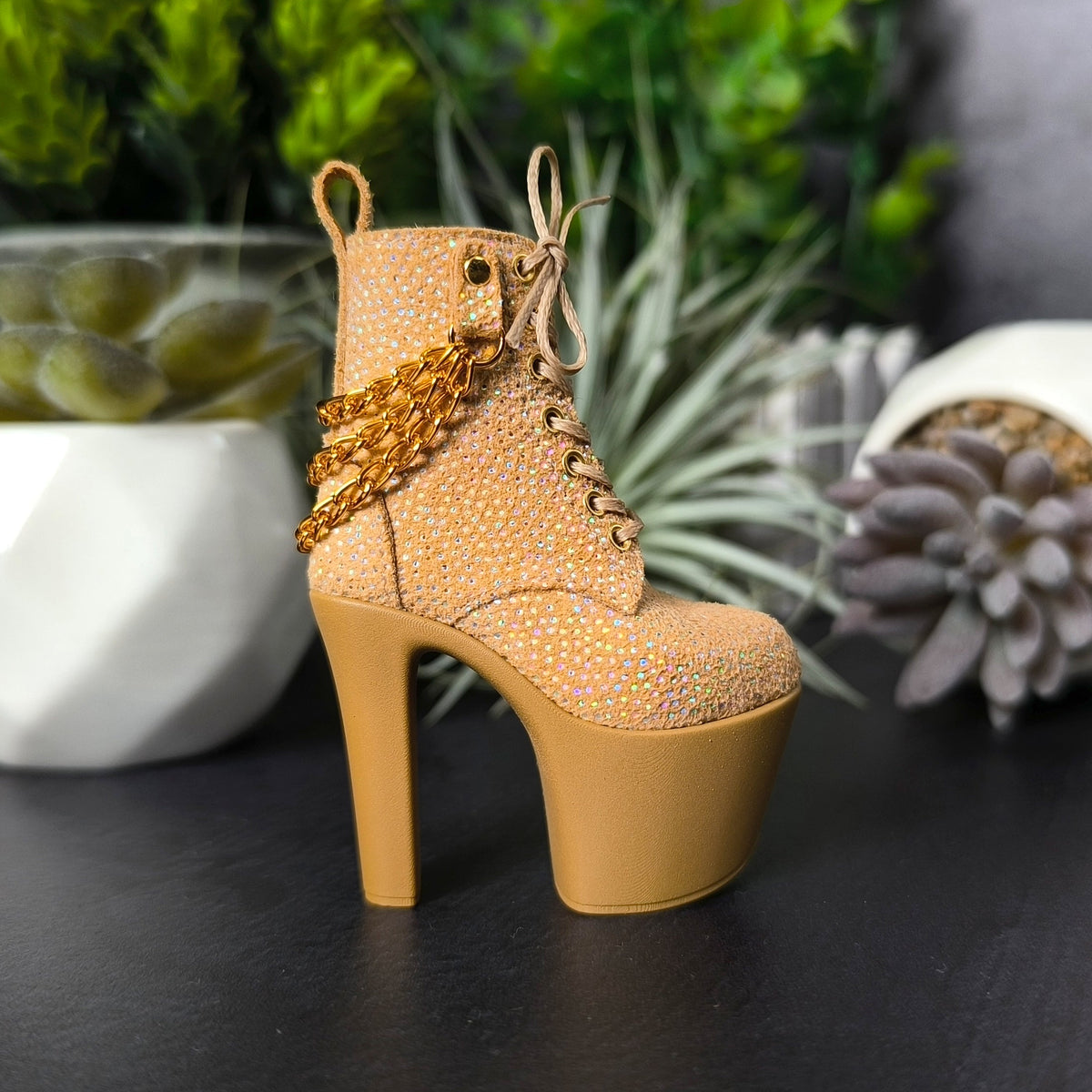 High-Heeled Boots with Chains for MiniFee
